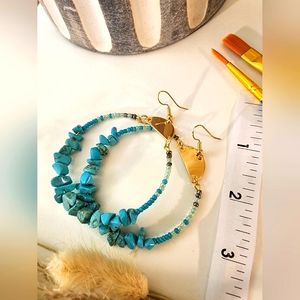 Hand-made Natural Chip Stone Beads/Beads Earrings